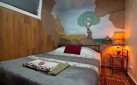 Top Spot Apartment
